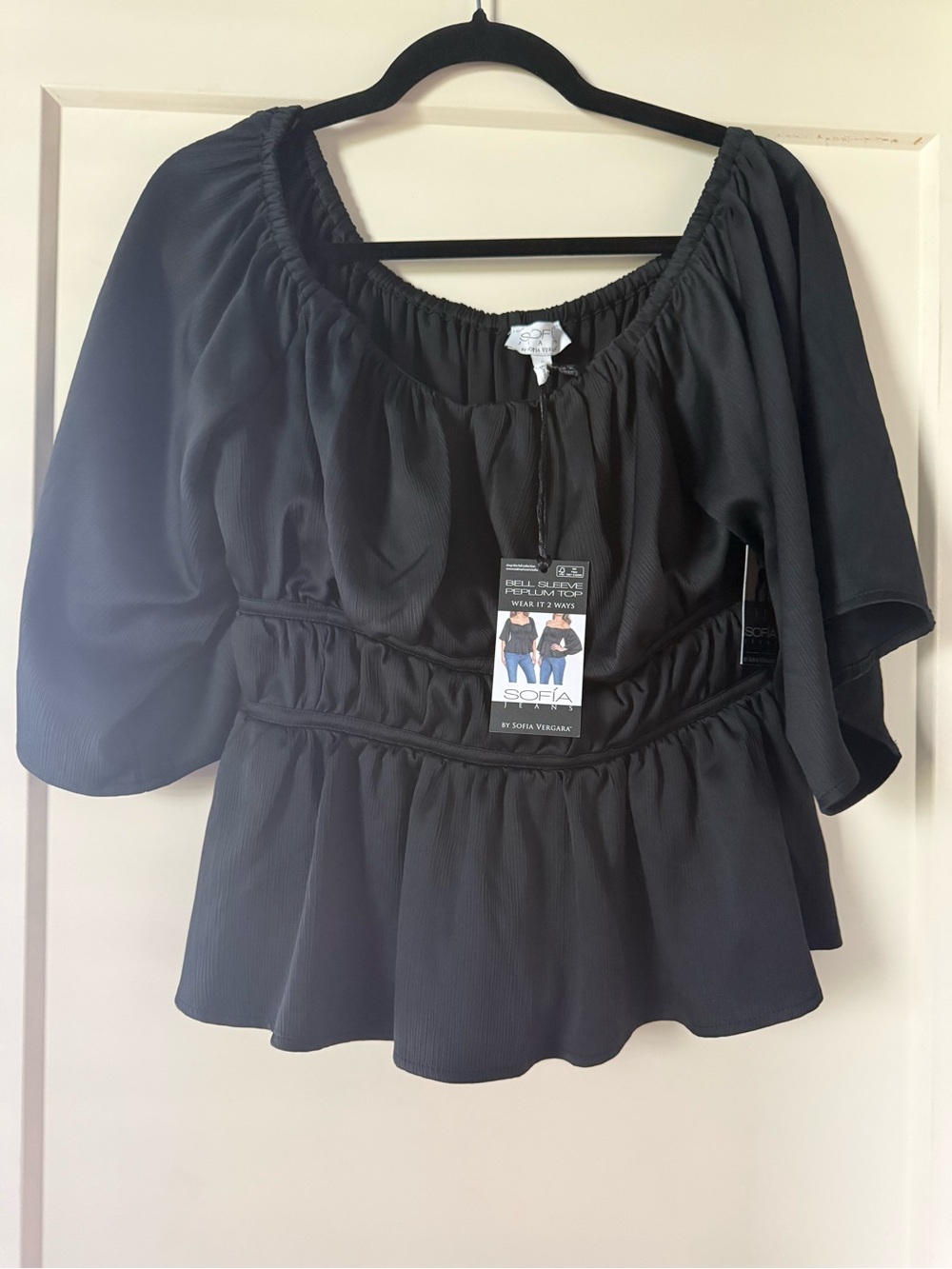 sofia by sofia vergara Black Off-Shoulder Peplum Blouse